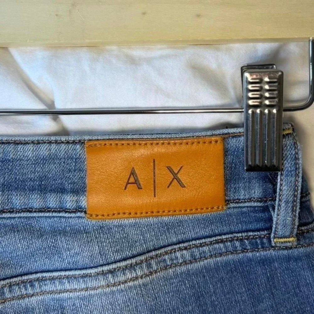Armani Exchange NEW with Tags Flare Jeans — Size 28 💙‎